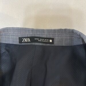Zara men’s 44 Blazer. Slim fit.